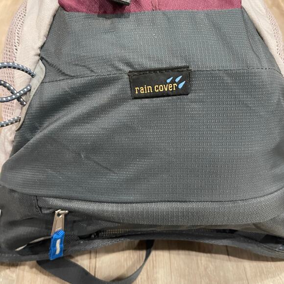 NWOT Deuter AC Lite 16 Hiking Backpack Purple Gray 1000 cu Lightweight Daypack - Picture 10 of 10